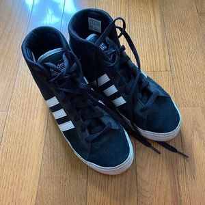 Adidas high top sneaker size 7